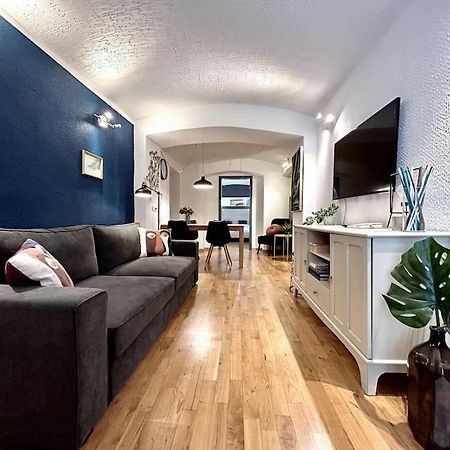 Charming Appartment 3-Min Walk To Old Town - Free Parking Ljubljana Luaran gambar